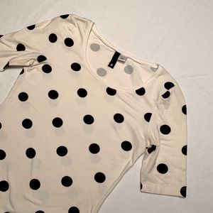 DIVIDED by H&M Polka Dot T Shirt Size 6